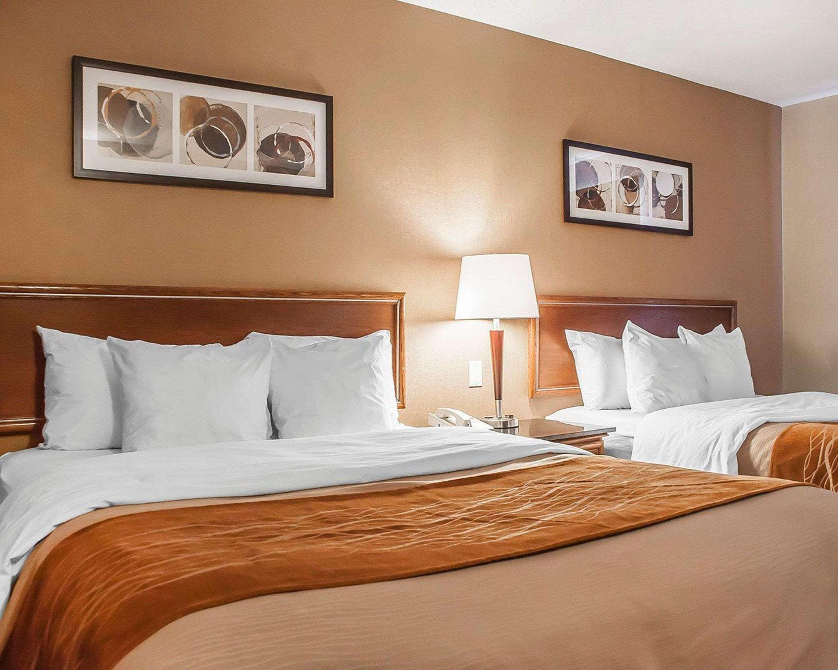 Comfort Inn Simcoe Exteriör bild