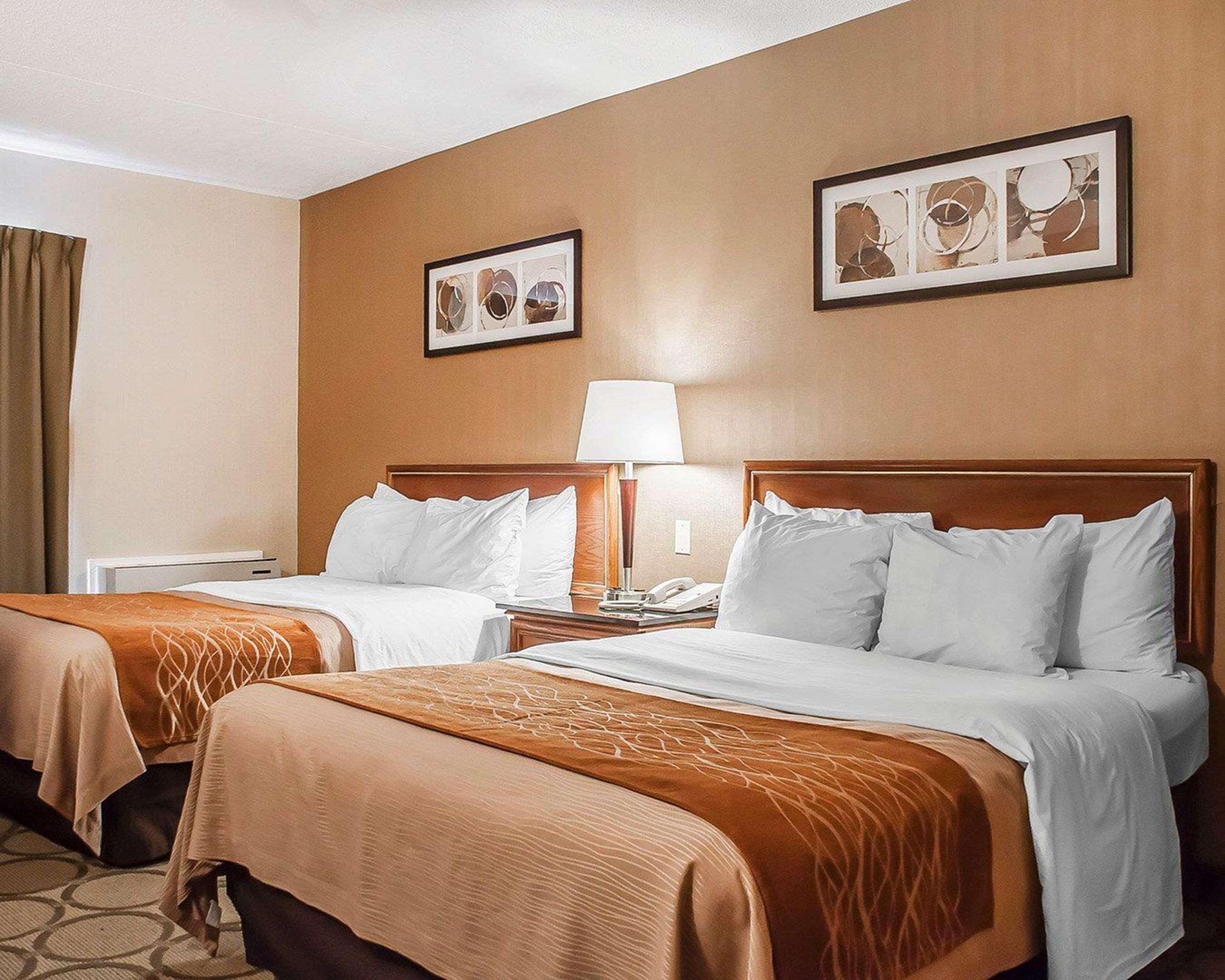 Comfort Inn Simcoe Exteriör bild