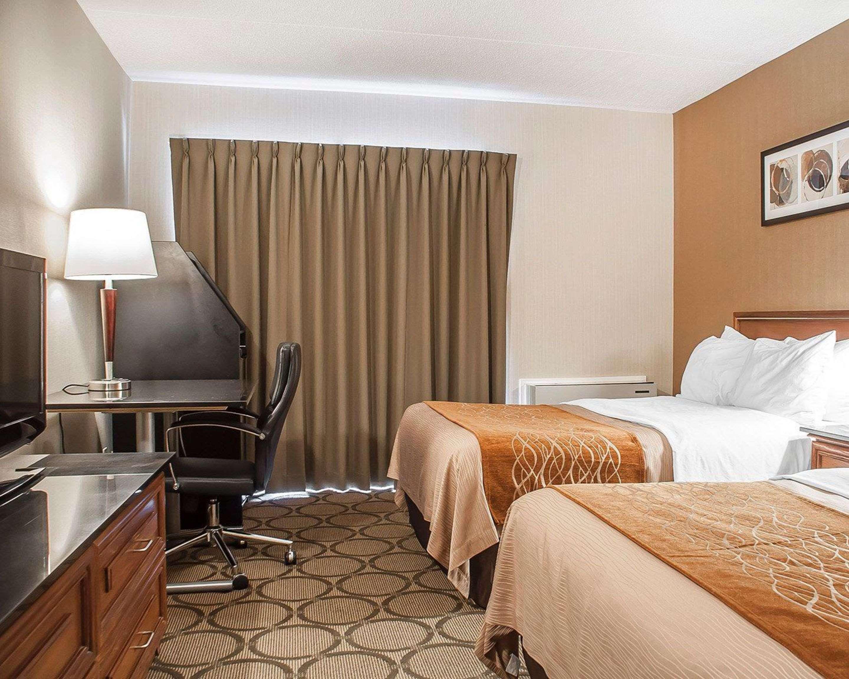 Comfort Inn Simcoe Exteriör bild