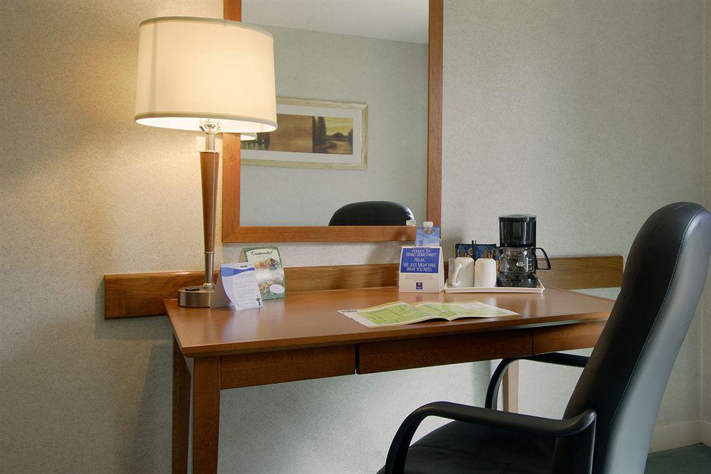 Comfort Inn Simcoe Exteriör bild