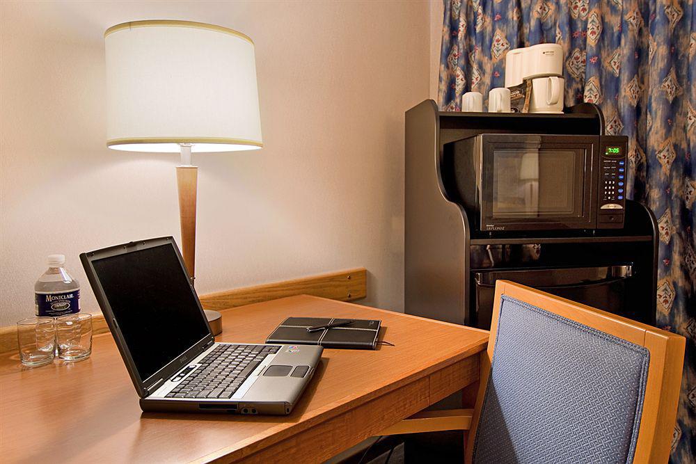 Comfort Inn Simcoe Exteriör bild