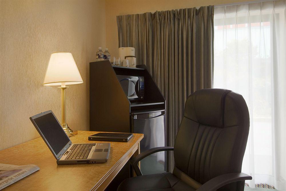 Comfort Inn Simcoe Rum bild